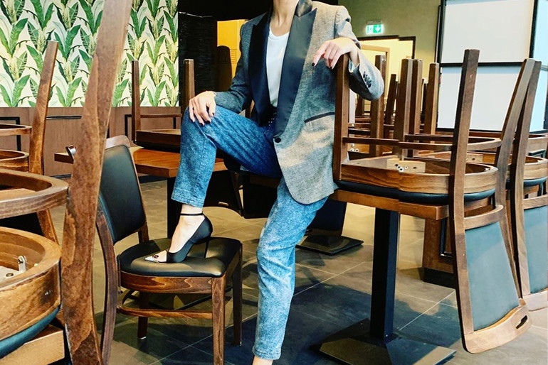 Małgorzata Kożuchowska w szpilkach Yves Saint Laurent