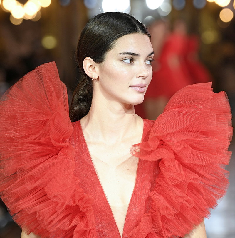 Kolekcja Giambattista Valli x H&M. Kiedy trafi do sprzedaży? Modele i ceny