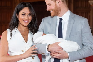 Meghan Markle, książę Harry z synem