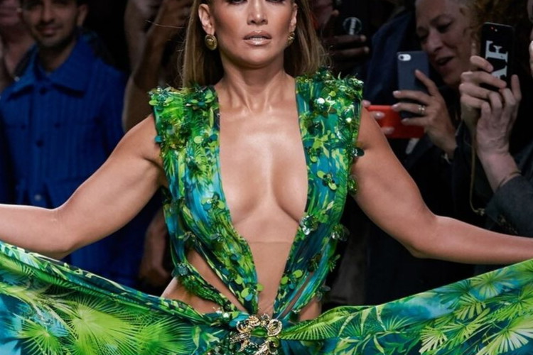 Jennifer Lopez
