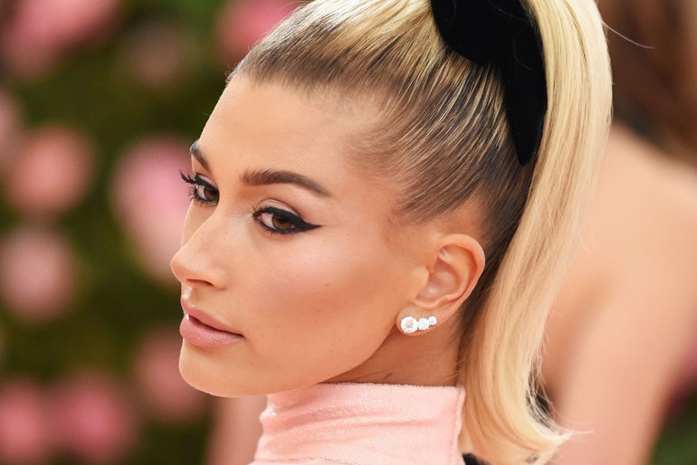 Hailey Bieber