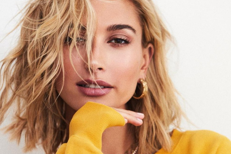 Hailey Bieber