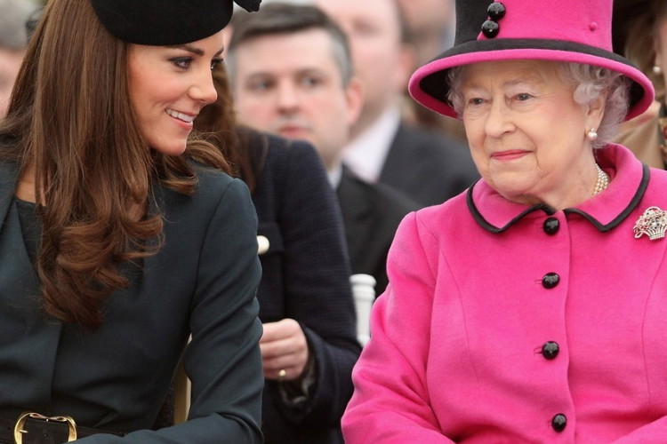 Księżna Kate i królowa Elżbieta razem