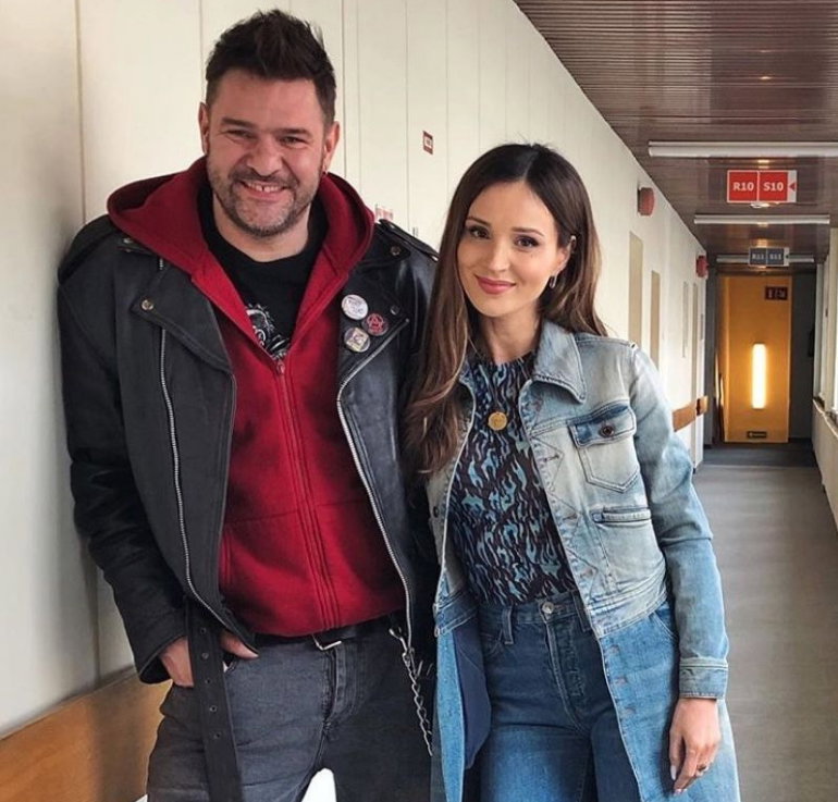 Marina i Tomasz Karolak na planie serialu "39 i pół tygodnia"
