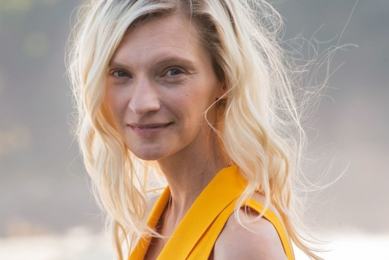 Agata Buzek