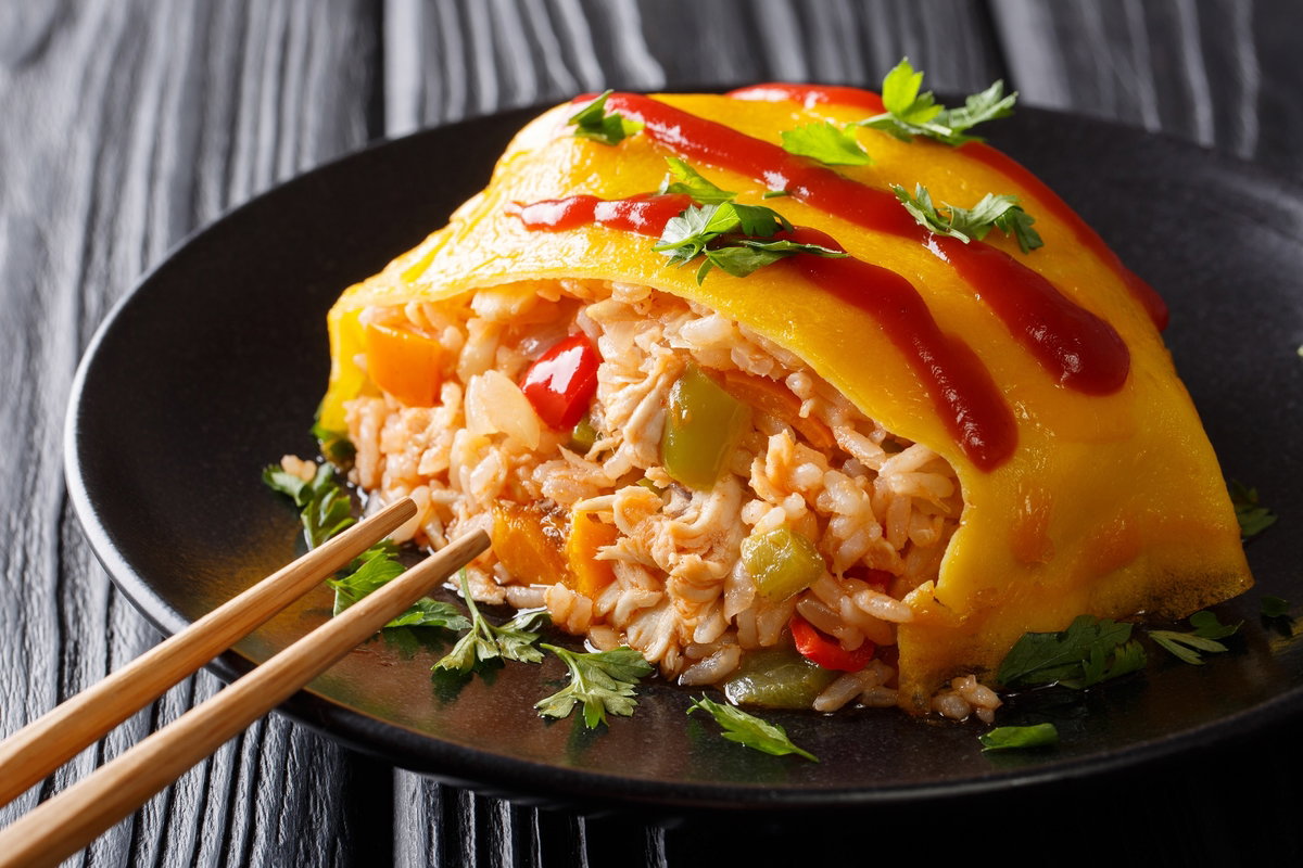 Jak zrobić Omurice, czyli przepis na omlet japoński z ryżem