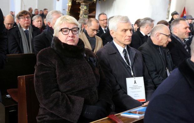 Uroczysto?ci pogrzebowe Paw?a Adamowicza - sobota