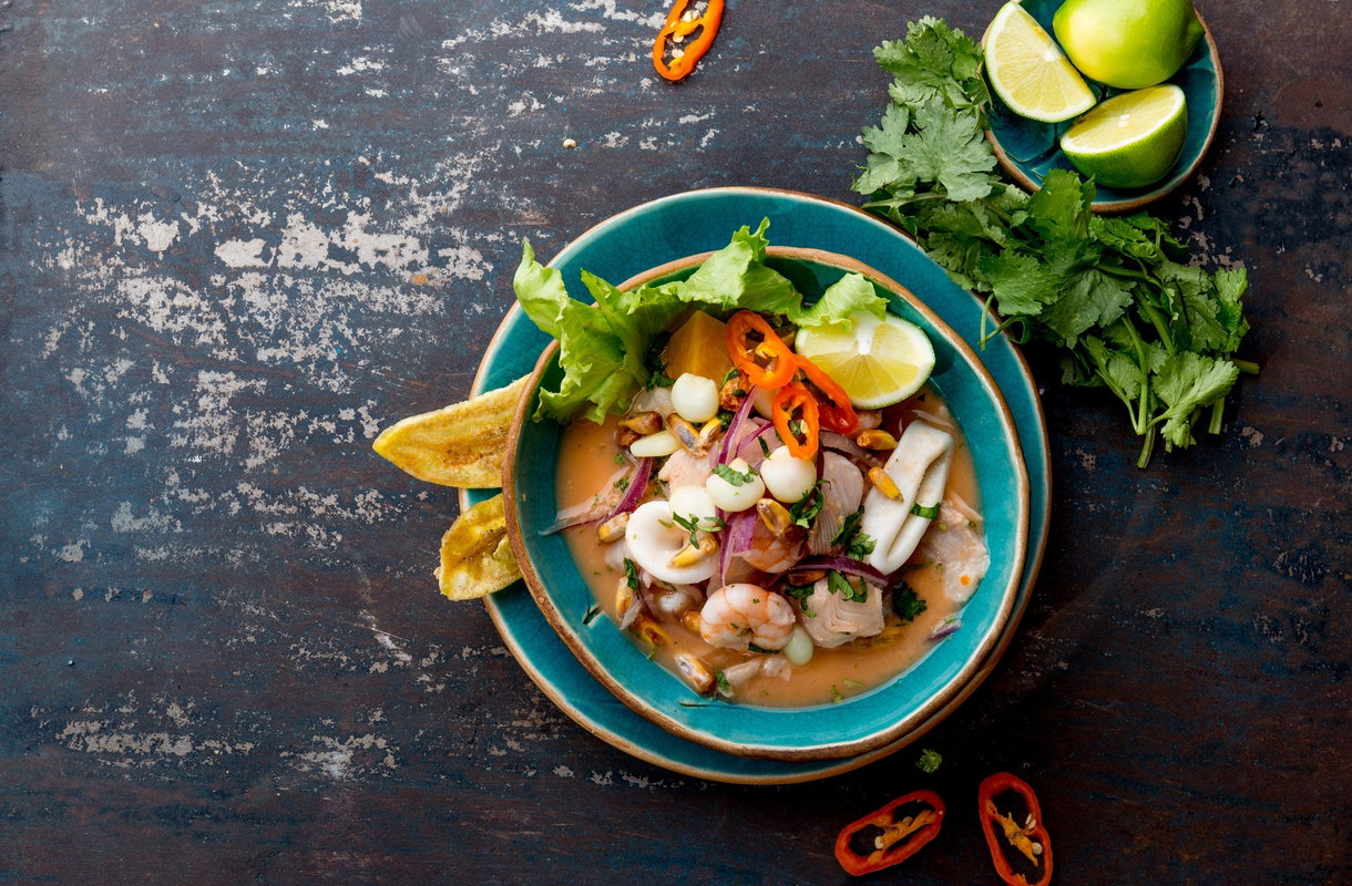 Ceviche, czyli surowa ryba w sosie cytrusowym - jak przygotować?