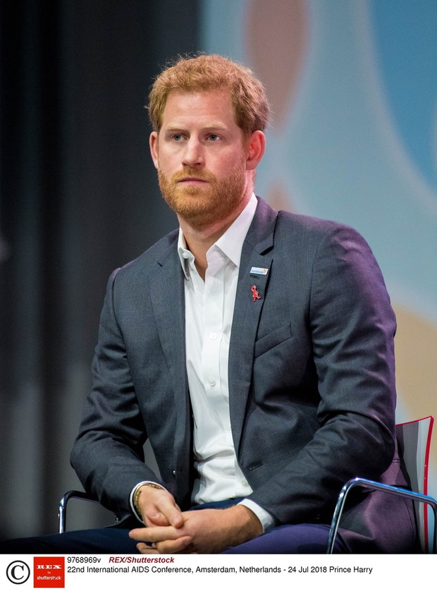 Ksi??? Harry w Amsterdamie na konferencji AIDS2018