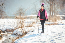 Jak przygotować się do uprawiania nordic walking w zimie?