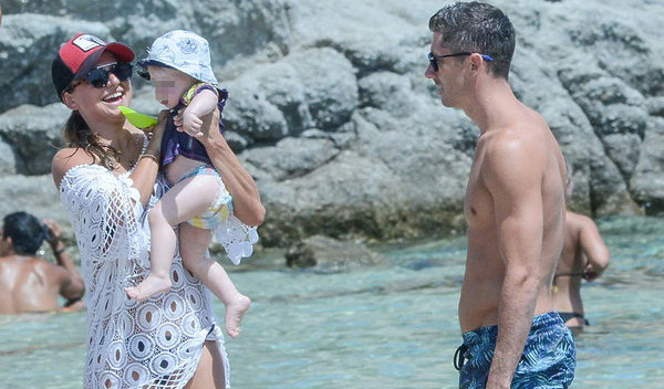 Anna Lewandowska, Klara Lewandowska, Robert Lewandowski