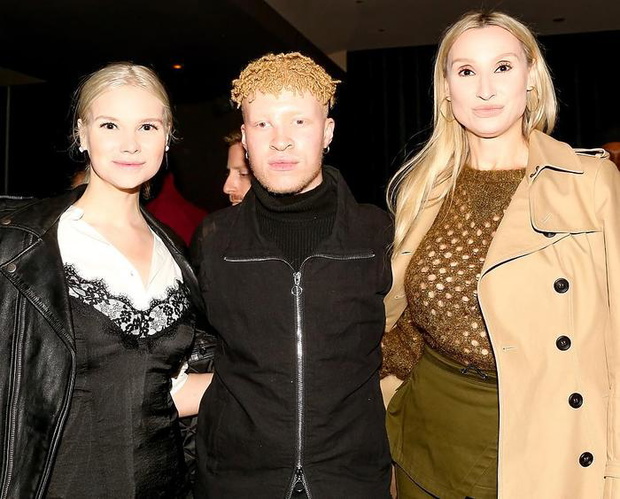 shaun-ross-violet-anna-oliferuk-478306-1X700-a32879b