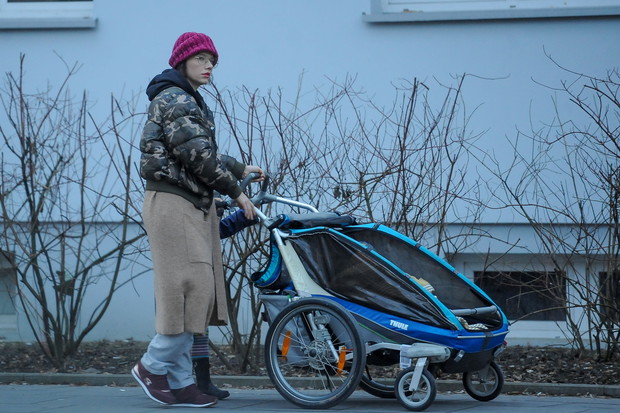 2018.03.10 WarszawaRoma Gasiorowska z dziecmiFOT KS1/AF EOS