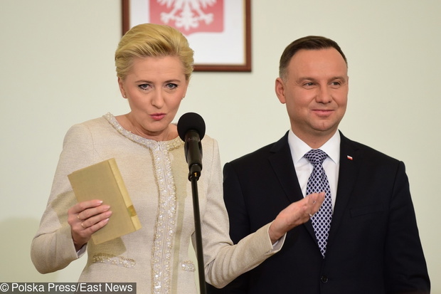 Para prezydencka inauguruje akcj? Narodowe czytanie