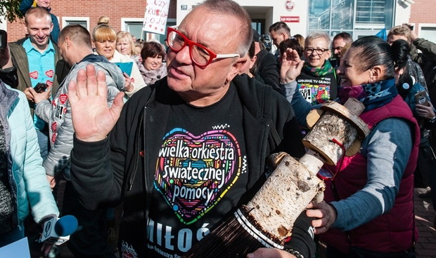 Jerzy Owsiak ukarany za wulgaryzmy na Woodstocku