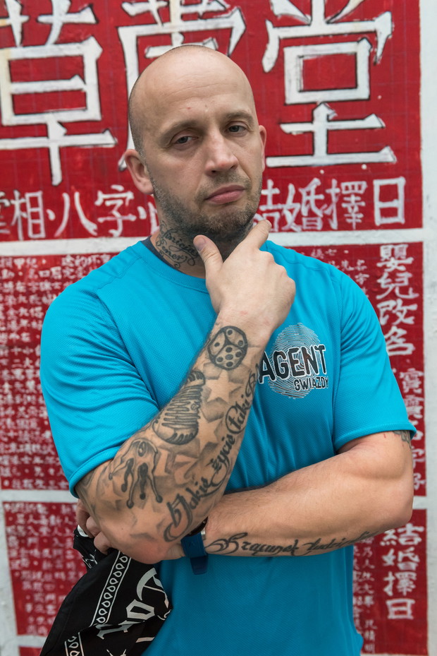 AGENT 3 GWIAZDY, Odcinek 2, Peja, TVN/Piotr Filutowski