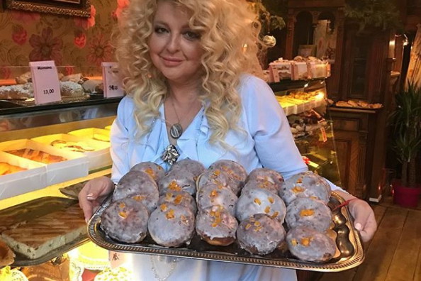 Magda Gessler z pączkami