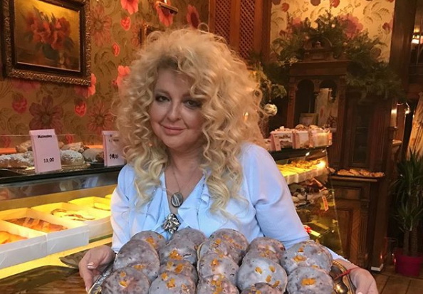 Magda Gessler z pączkami