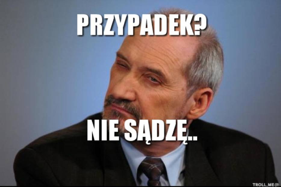 Memy, Antoni Macierewicz