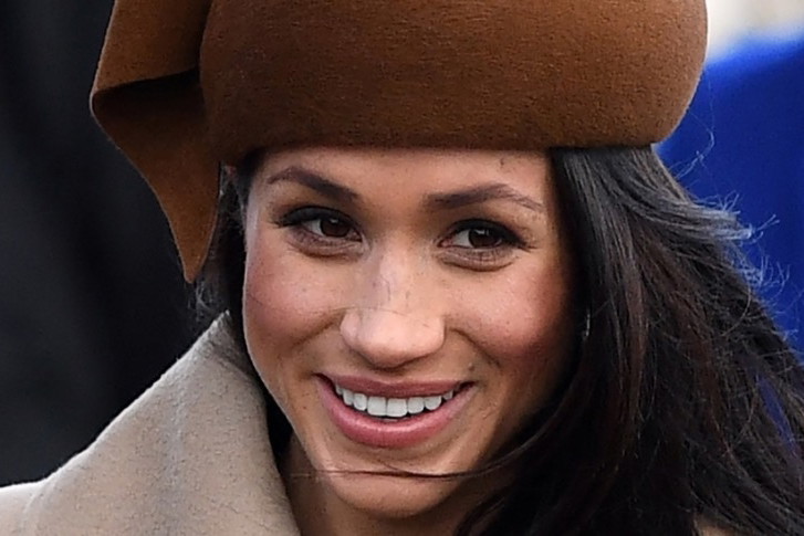 Kapelusz Meghan Markle wygląda jak...