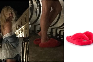 Czerwone klapki z futrem Moniki Olejnik