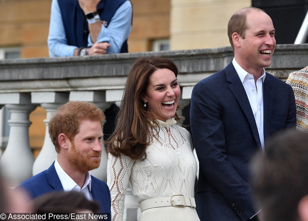 Garden party w Pa?acu Buckingham