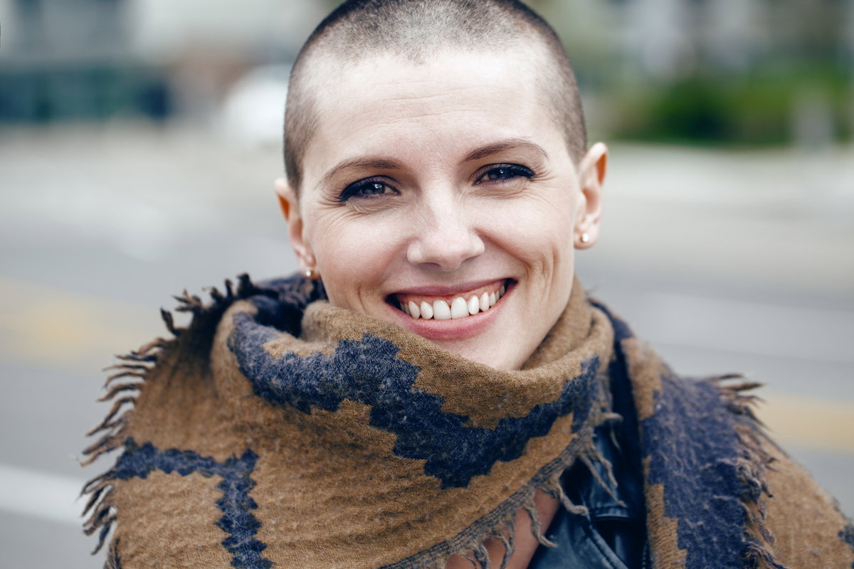 lysa-kobieta