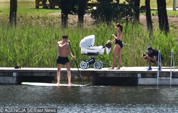Robert i Anna Lewandowscy z córk? na Warmii