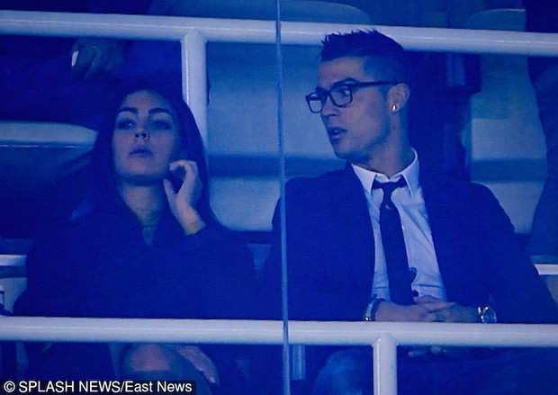 Cristiano Ronaldo z dziewczyn? na meczu