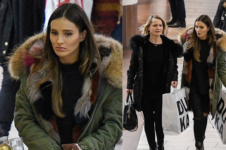 Marina Łuczenko z mamą na zakupach