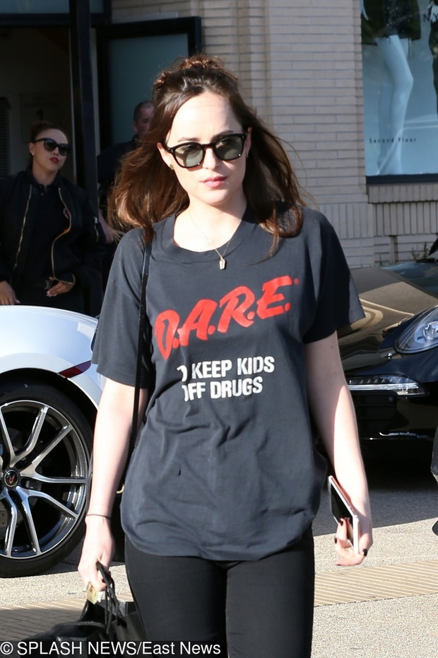 Nieuczesana Dakota Johnson