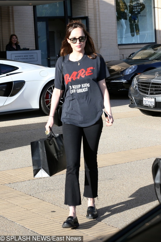 Nieuczesana Dakota Johnson