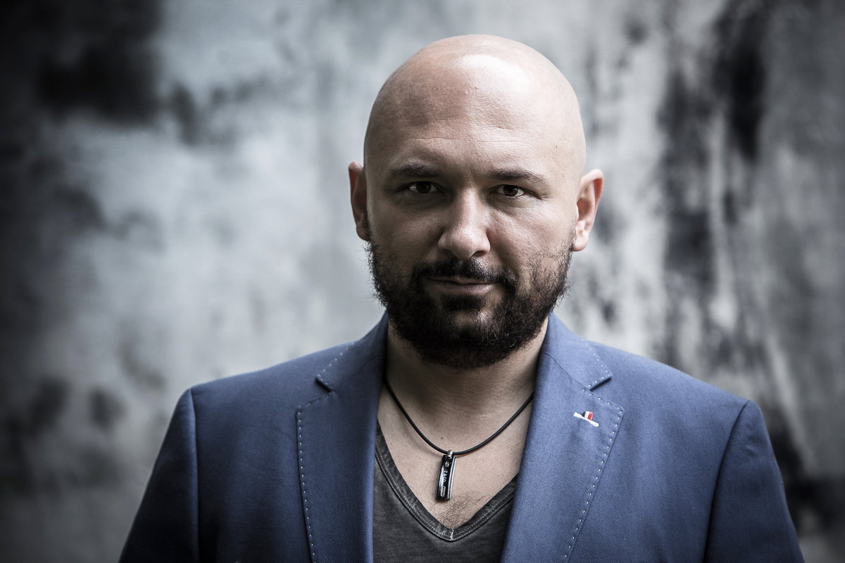 Patryk Vega