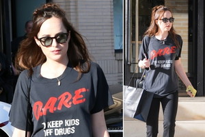 Dakota Johnson w codziennej stylizacji