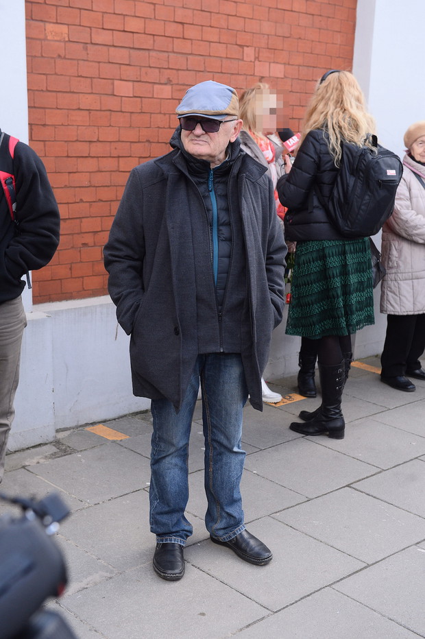 Maciej Damięcki na pogrzebie Wojciecha Młynarskiego