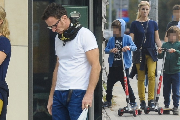 Joanna Brodzik i Paweł Wilczak na spacerze z dziećmi