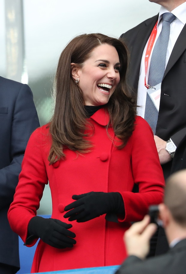 Le prince William et Catherine Kate Middleton assistent au match de Rugby France / Pays de Galles au Stade de France