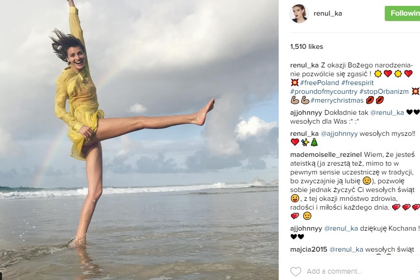 Renata Kaczoruk wyjechała z Polski na Boże Narodzenie i wygrzewa się w stroju kąpielowym na plaży