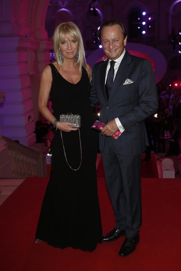 mariola-bojarska-ferenc-na-balu-dziennikarzy-2015-216533-1X700-15293bb