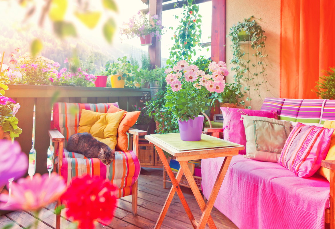 Różowy balkon