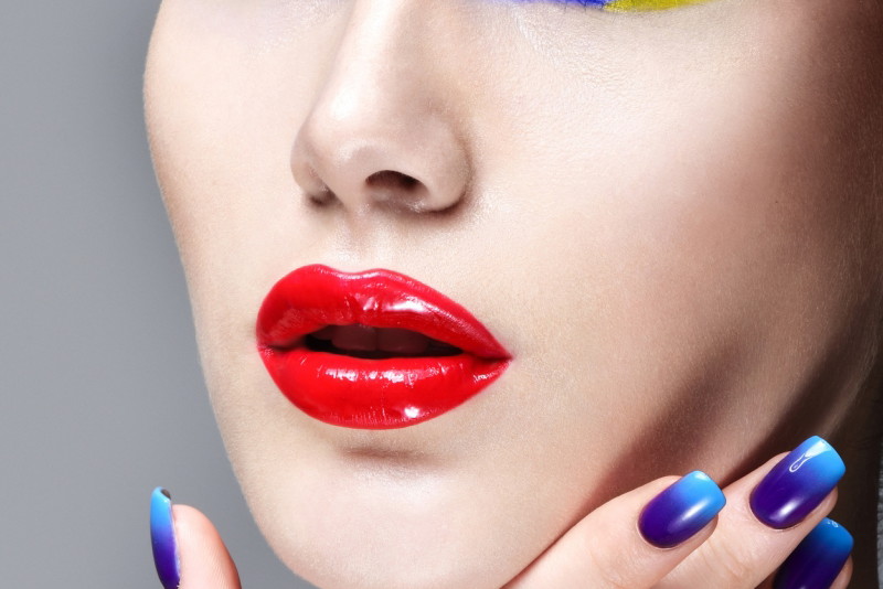 granatowe ombre