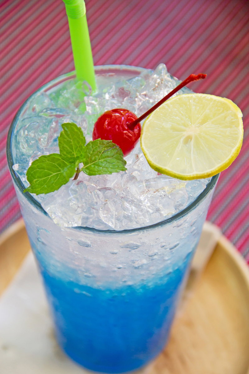 drink malibu