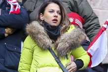 Anna Lewandowska wprowadziła modę na limonkowe kurtki