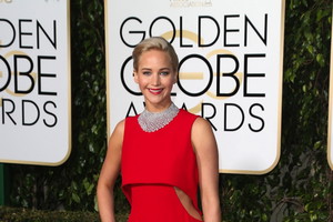 Jennifer Lawrence na gali Złote Globy 2016
