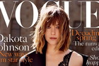 Dakota Johnson na okładce brytyjskiego Vogue'a