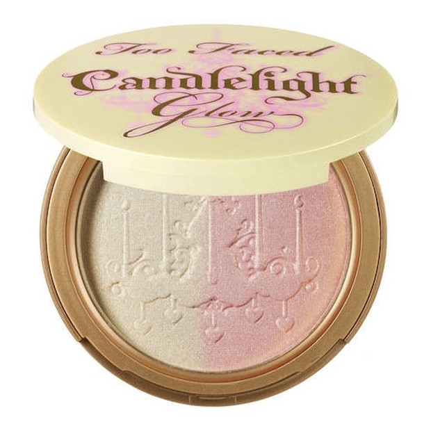 Puder rozjaśniający Candelight Glow Highlighting Powder Duo, Too Faced, ok. 130 zł
