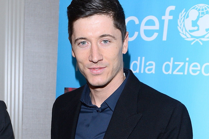 Robert Lewandowski reklamuje garnitury Giorgio Armani