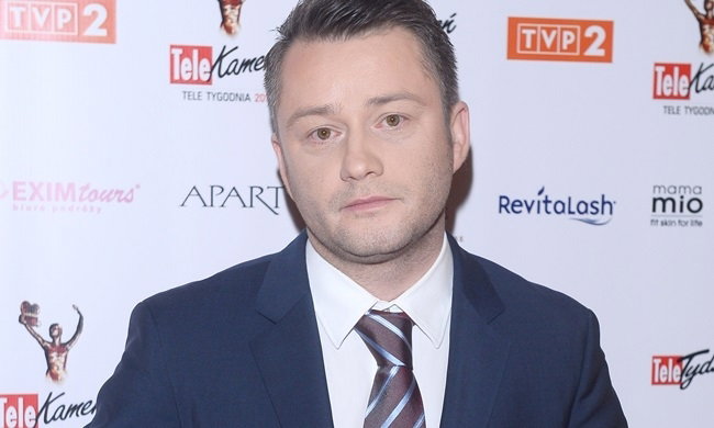 Jarosław Kuźniar żali się, że ktoś zniszczył mu samochód