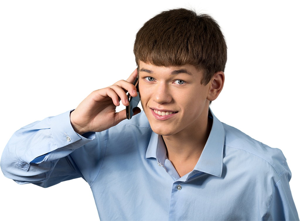 mężczyzna rozmawia przez telefon