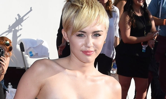 Miley Cyrus na MTV Video Music Awards 2014